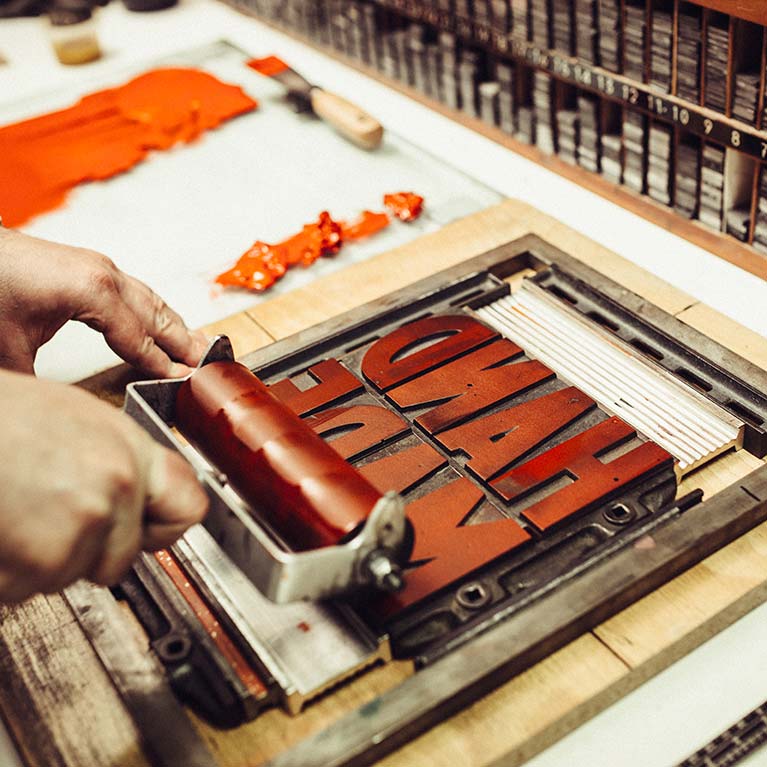 content-corporate-design-authentisches-logo-desktop