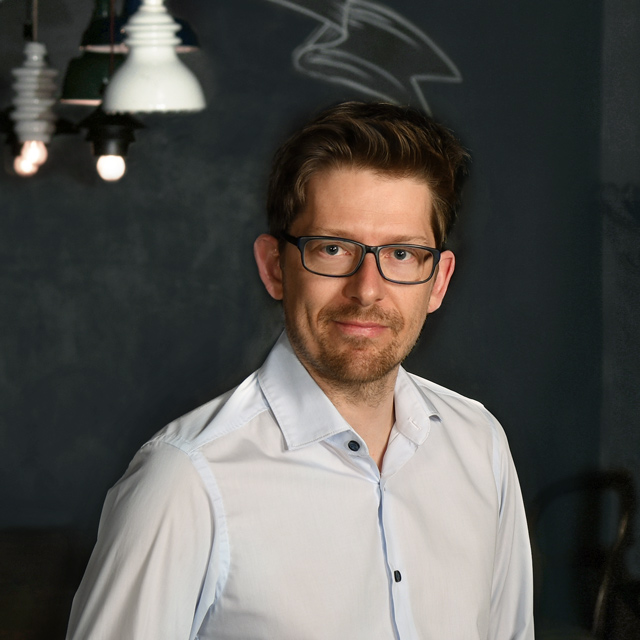 content-kontakt-fabio-baer-desktop-2